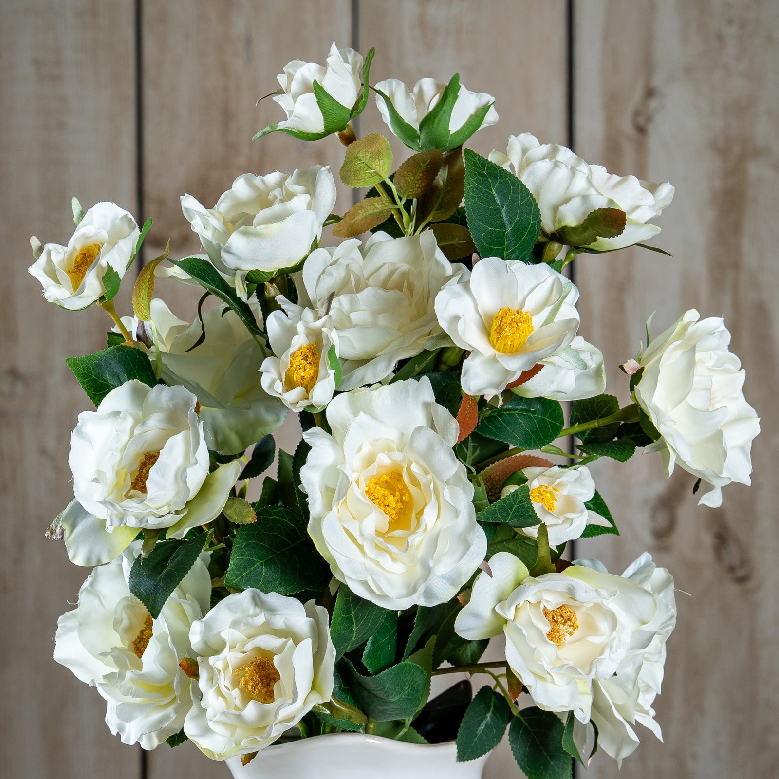 The Natural Garden Collection White Tea Rose