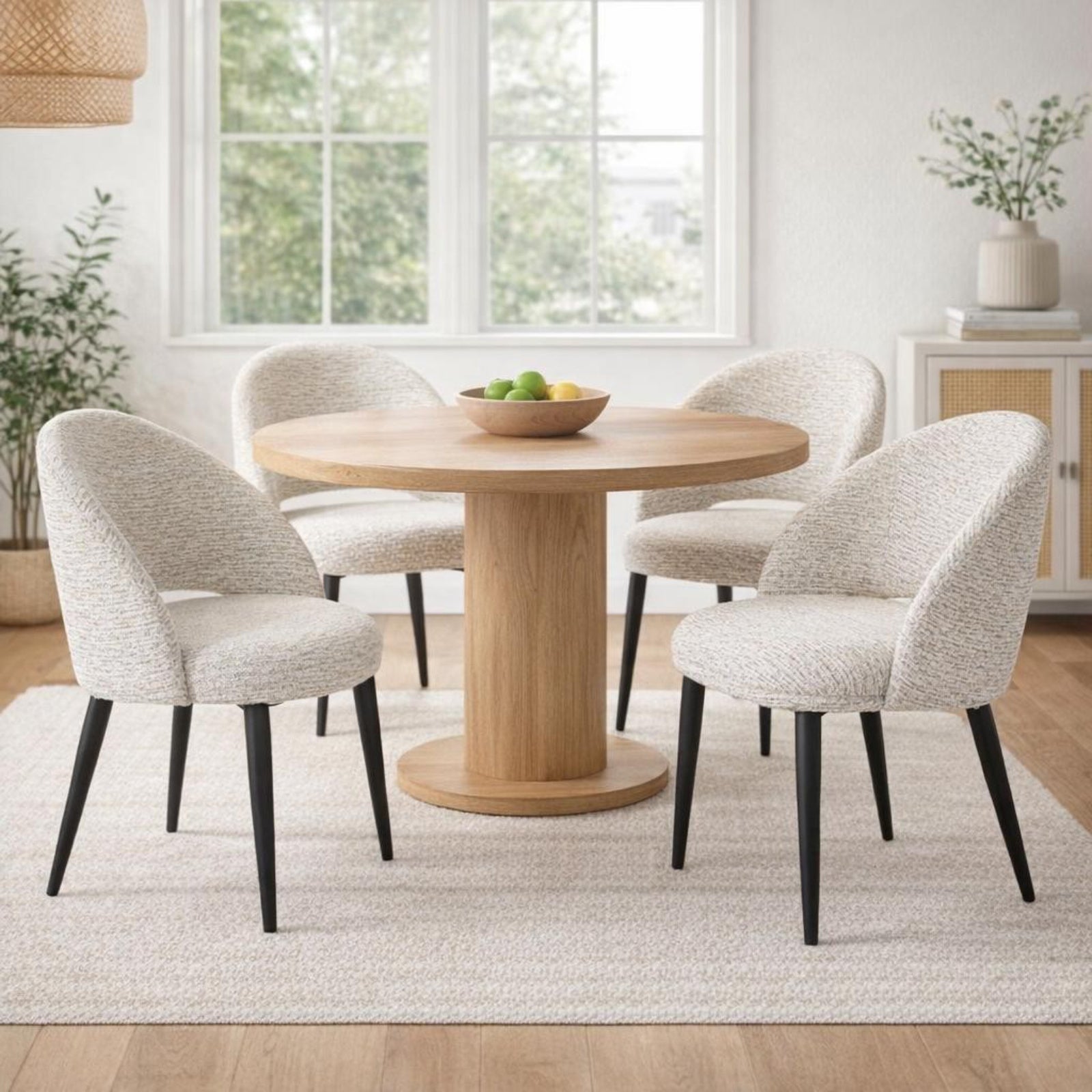 Sorelle Curved Dining Chair