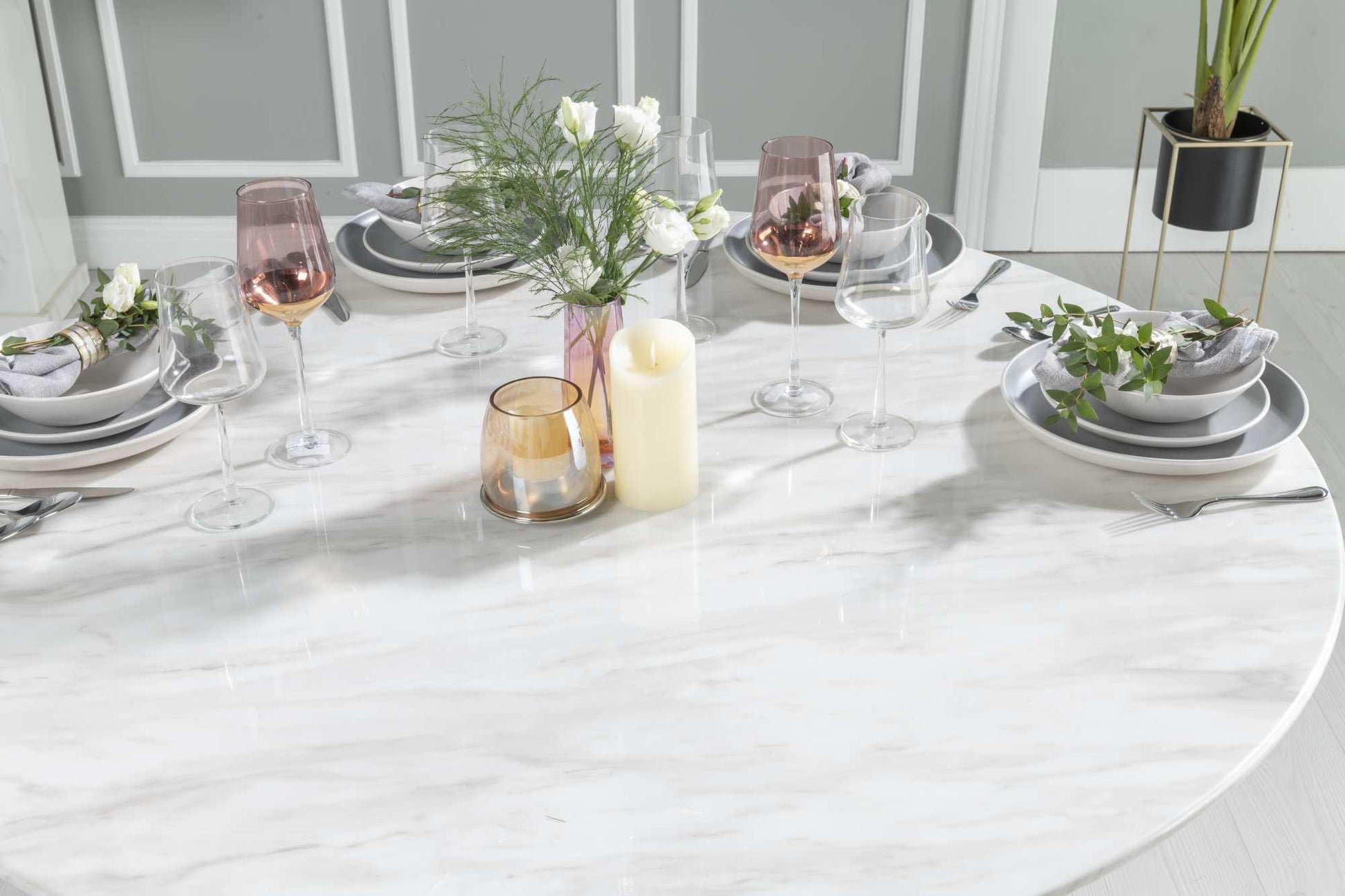 Cannes 130cm White Marble Round Dining Table
