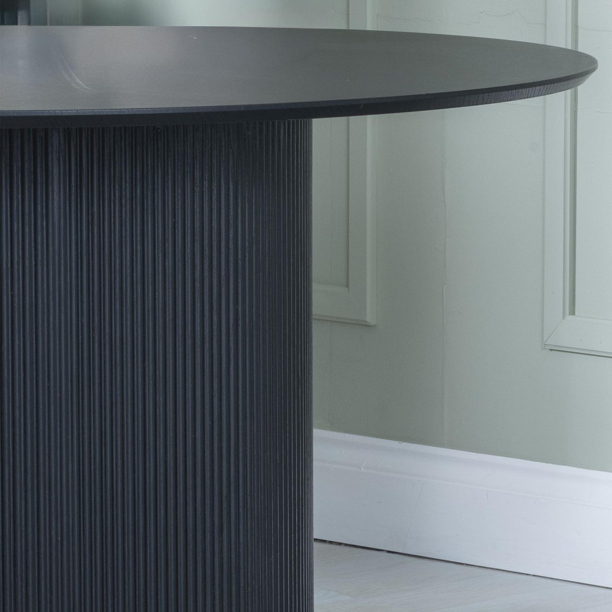 Renzo 120cm Black Round Dining Table with Fluted Ribbed Drum Base